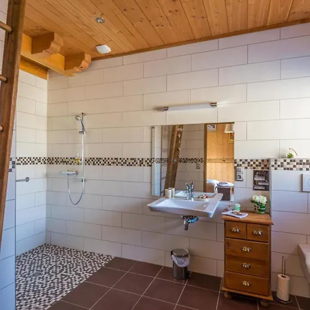 Chalet Chantemerle 1741-chambres D'hotes *