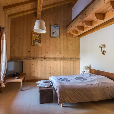 Chantemerle 1741-chambres D'hotes Domek alpejski