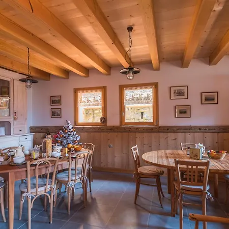 Chalet Chantemerle 1741-chambres D'hotes *